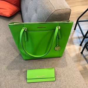 Michael Kors Large tote